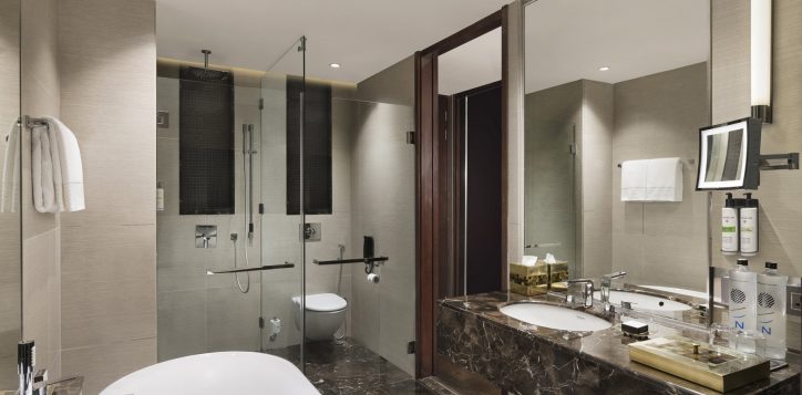 1636-king-room-bathroom-client-option-2-2