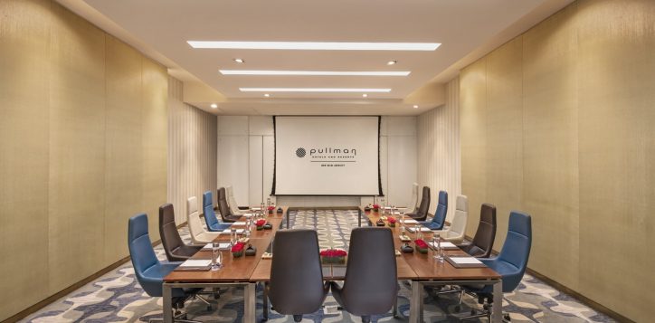 comeeting-u-shape-seating-min-2