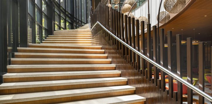 pullman-staircase-2