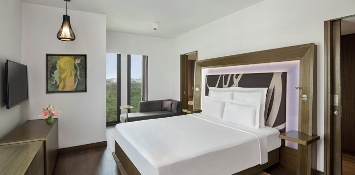 superior-suite_novotel-2